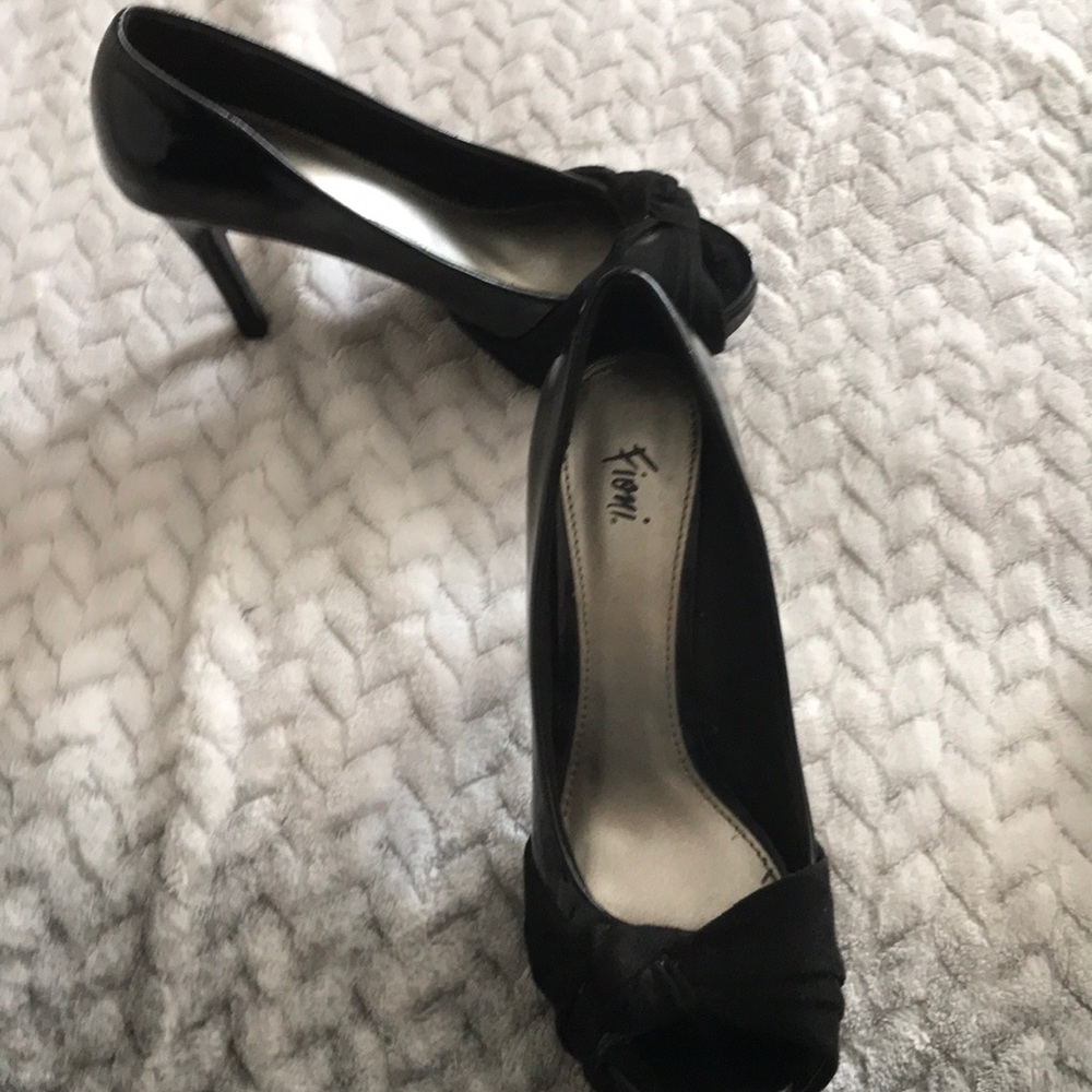 Fioni - Picture 3 of 3